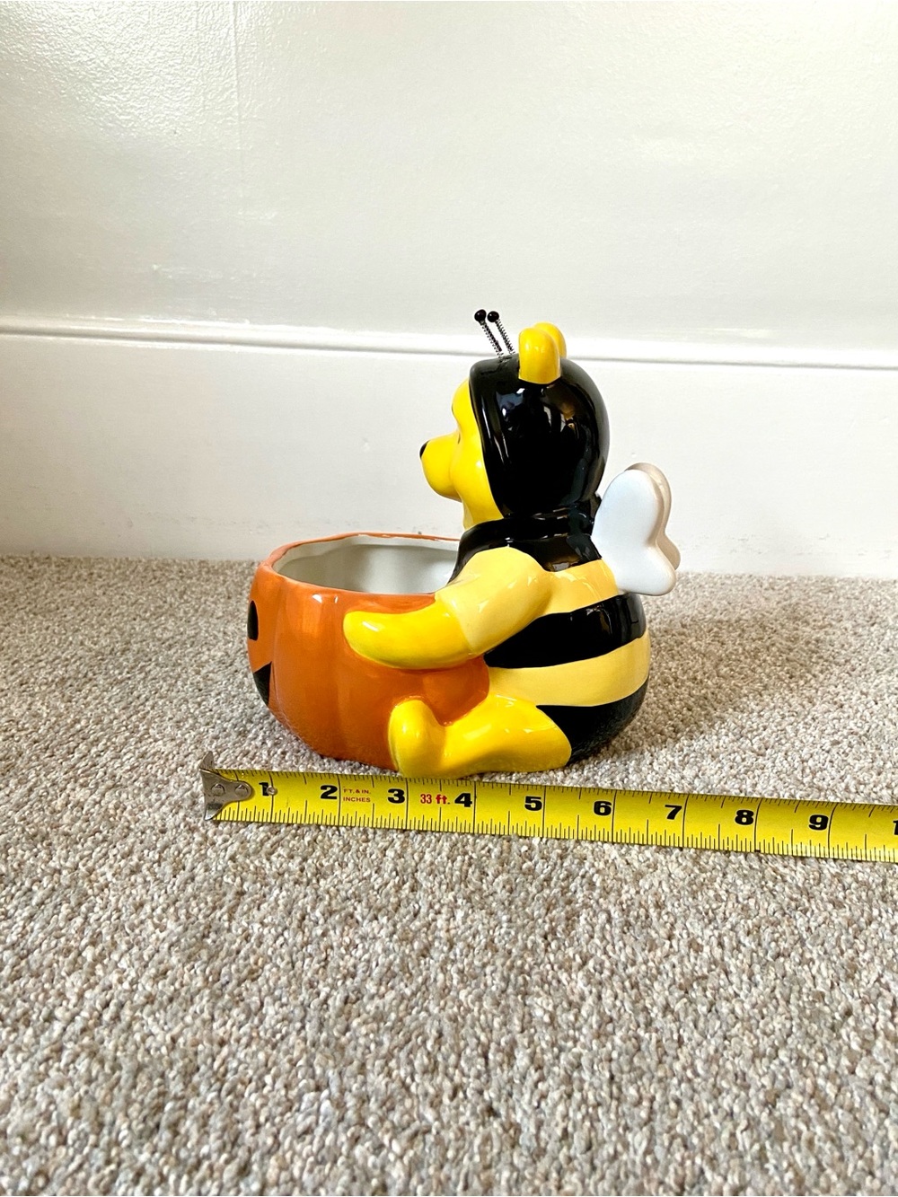 NWT Disney Winnie the Pooh Bumble Bee Halloween Candy Dish Bowl - Picture 14 of 15